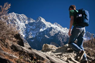 徒步雪山失联遇难的悲剧