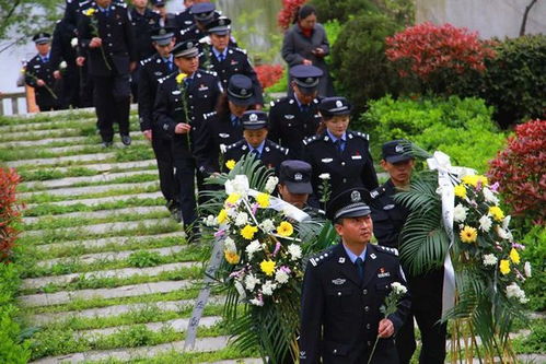 25岁辅警救人牺牲，生命在危难中绽放的璀璨光芒