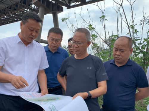 如何优雅地处理明天上班吗？这个问题