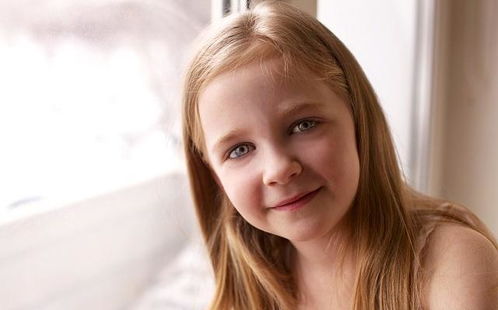 了解12岁小女孩胸部发育，健康、成长与关怀