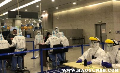 轻松出行，生活回归，多地地铁商超放宽核酸检测要求