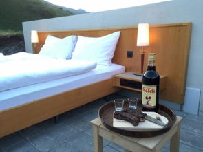 酒店奇遇，把床顺走的艺术与智慧