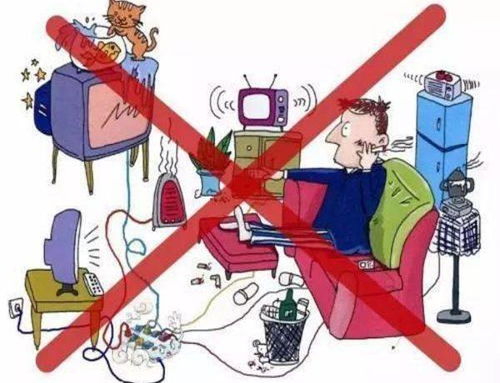 警惕小烟头的大隐患，男子扔烟头引爆炸事件的警示