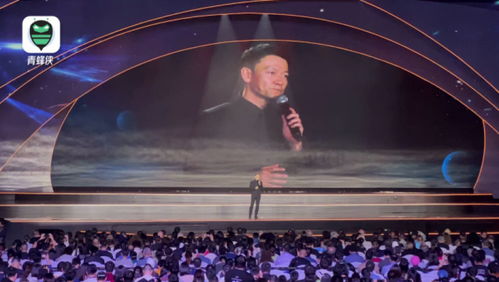 成都选秀门，一场关于梦想与现实的较量