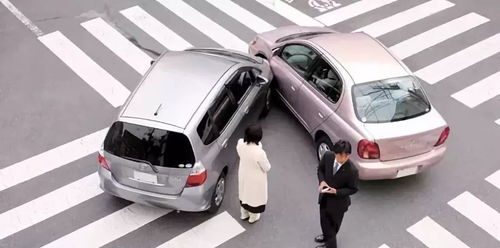 追尾，当跟得太紧变成交通隐患