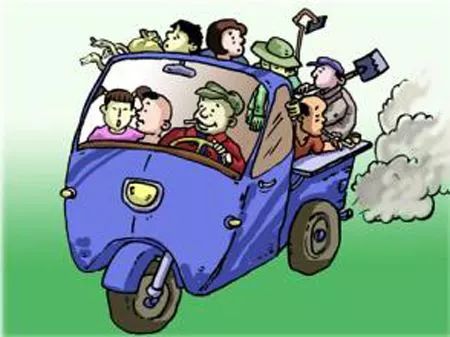 道路安全警示，重大交通事故图片的力量与启示