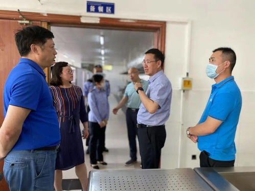 食品安全委员会，守护餐桌安全的守护者