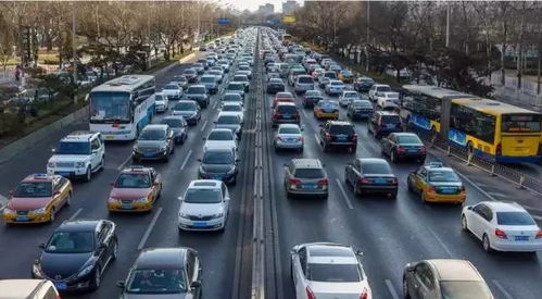 国庆长假出行指南，高速免费通行政策解析